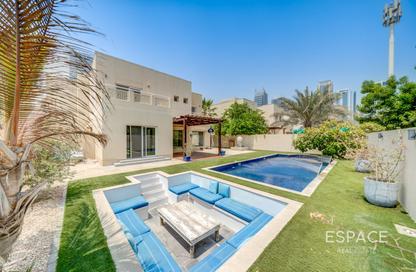 Villa - 5 Bedrooms - 5 Bathrooms for rent in Meadows 2 - Meadows - Dubai