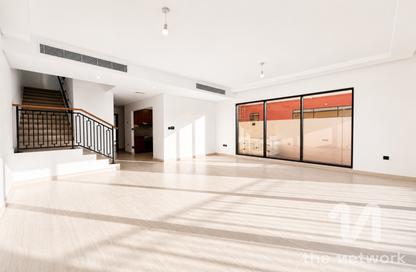 Townhouse - 5 - 6 for rent in Portofino - Damac Lagoons - Dubai
