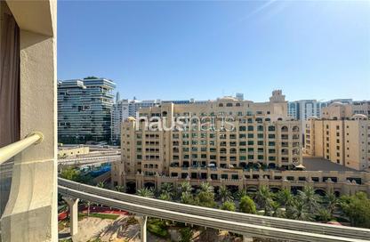Apartment - 2 Bedrooms - 3 Bathrooms for rent in Al Khushkar - Shoreline Apartments - Palm Jumeirah - Dubai