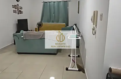 Apartment - 2 Bedrooms - 2 Bathrooms for rent in Al Nahda Residential Complex - Al Nahda - Sharjah