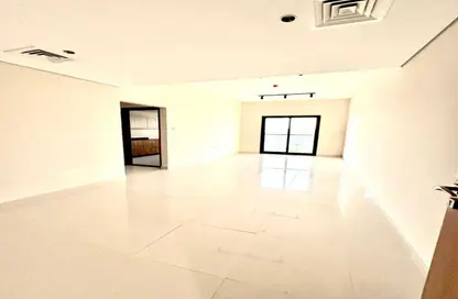 Apartment - 3 Bedrooms - 3 Bathrooms for rent in Al Rashidiya 1 - Al Rashidiya - Ajman