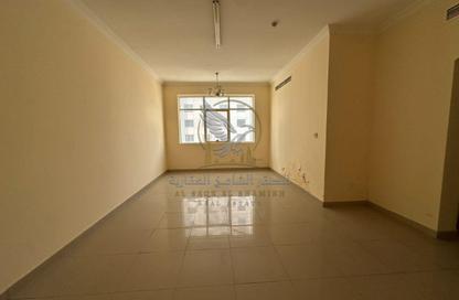 Apartment - 2 - 2 for rent in Al Khan Corniche - Al Khan - Sharjah