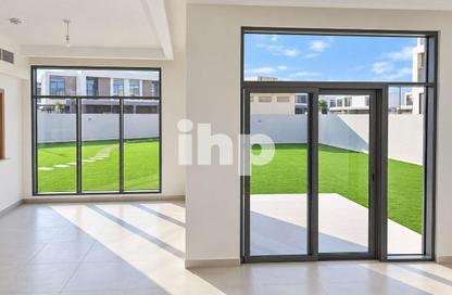 Villa - 4 - 5 for rent in The Pulse Beachfront - The Pulse - Residential District - Dubai South (Dubai World Central) - Dubai Villa - 4 - 5 for rent in The Pulse Beachfront - The Pulse - Residential District - Dubai South (Dubai World Central) - Dubai