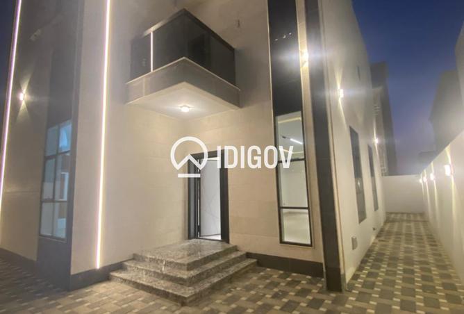 97833600 - Property Image 3