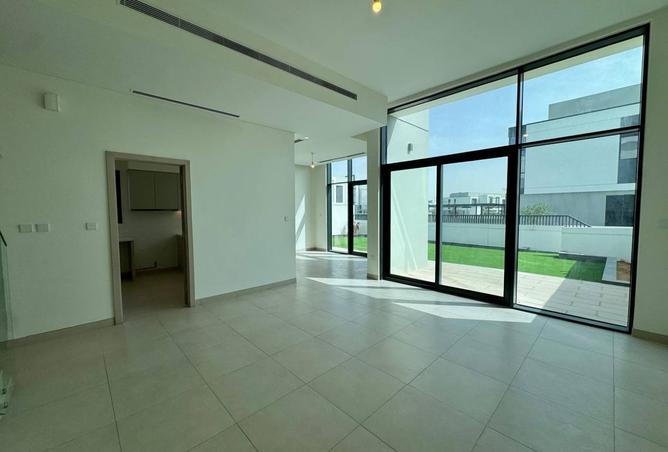 125185001 - Property Image 3