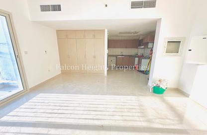 Apartment - Studio - 1 Bathroom for rent in I D Blu Building - International City Phase 2 - Al Warsan 4 - Al Warsan - Dubai Apartment - Studio - 1 Bathroom for rent in I D Blu Building - International City Phase 2 - Al Warsan 4 - Al Warsan - Dubai