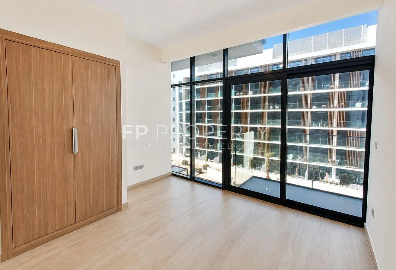 135641399 - Property Main Image