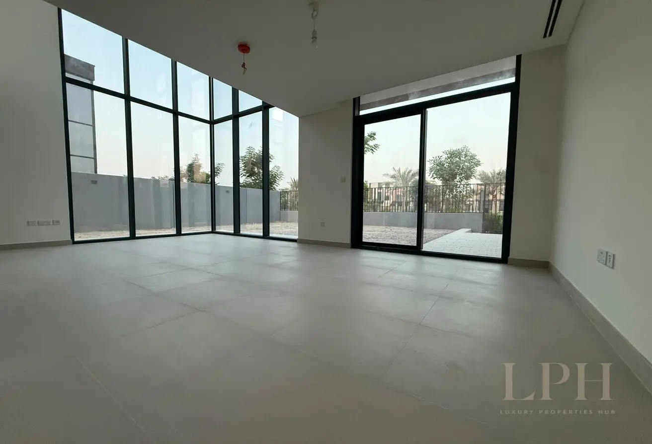128847787 - Property Main Image