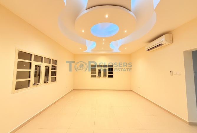 94033022 - Property Image 3