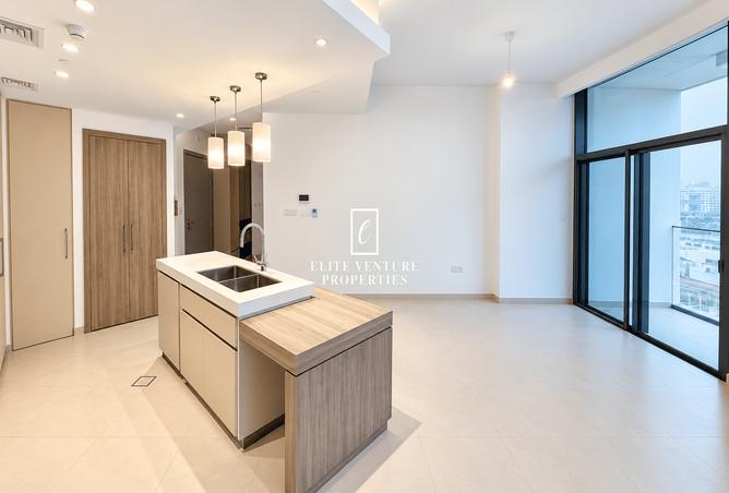 POOL VIEW | SMART HOME | PRIME LOCATION photo 3