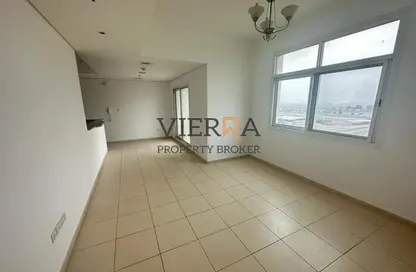 Apartment - 1 Bedroom - 2 Bathrooms for sale in Mazaya 6 - Queue Point - Liwan - Dubai Land - Dubai