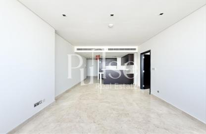 Apartment - 1 Bedroom - 2 Bathrooms for sale in Sky Gardens - DIFC - Dubai
