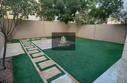 تاون هاوس - 3 غرف نوم - 4 حمامات للايجار في الزاهية - تجارية مويلح - الشارقة