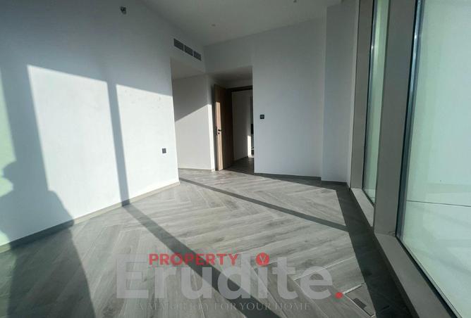 2PJ9UosnsAa - صورة العقار 3