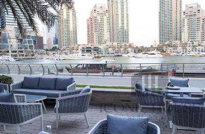 Shop - Studio for rent in Dubai Marina - Dubai