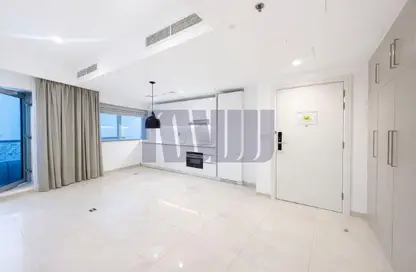 Apartment - 2 Bedrooms - 2 Bathrooms for rent in StayBridge Suites - Sheikh Zayed Road - Dubai