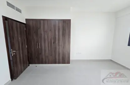 Apartment - 1 Bedroom - 2 Bathrooms for rent in SG Muwaileh Building - Muwaileh - Sharjah