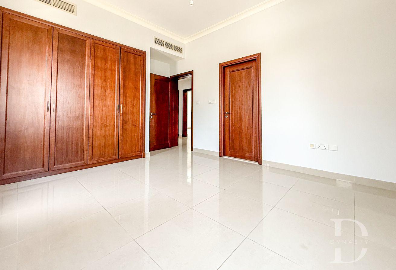 Rare To Market | Large 4 Bed | Ready To Move photo 13