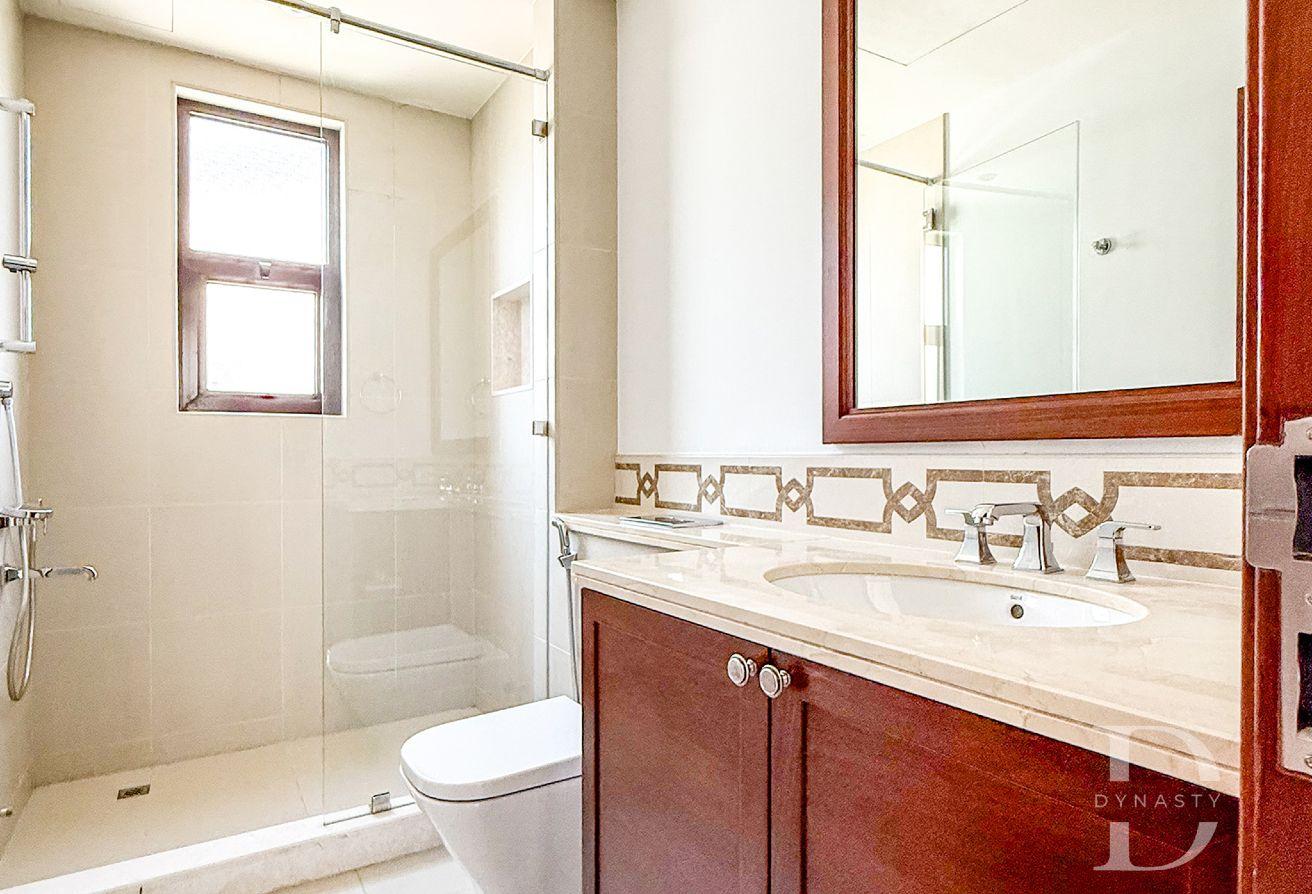 Rare To Market | Large 4 Bed | Ready To Move photo 14