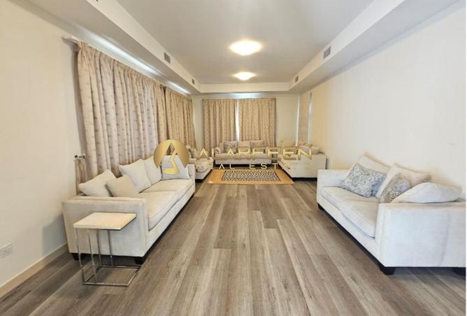 16121012 - Property Image 3