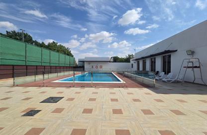 Villa - 5 Bedrooms - 5 Bathrooms for rent in Al Aweer 1 - Al Aweer - Dubai