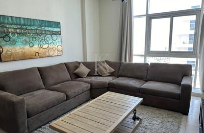 Apartment - 1 Bedroom - 2 Bathrooms for sale in Royal Residence 2 - Royal Residence - Dubai Sports City - Dubai