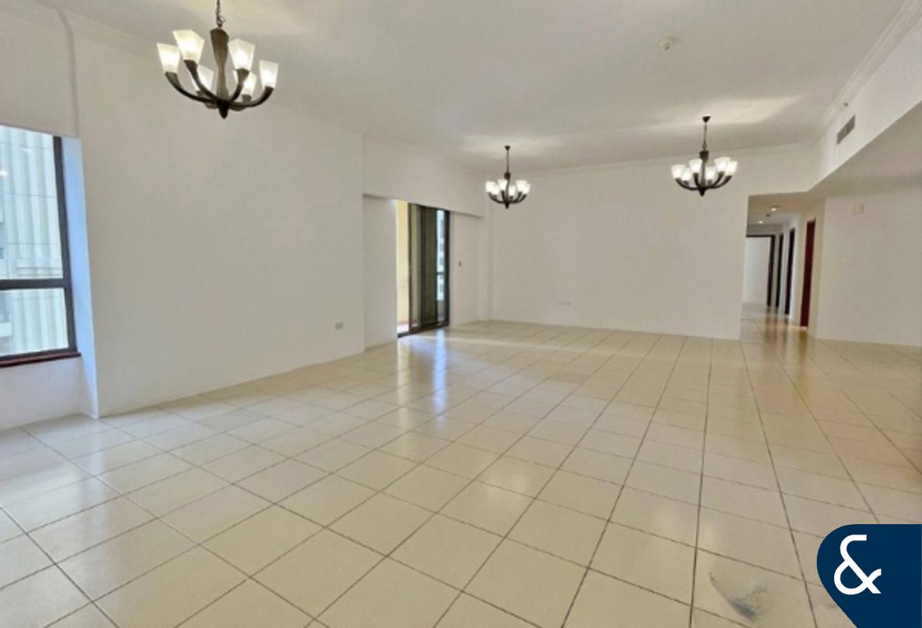 Unfurnished | 4 Bedrooms | Vacant | 3 Baths photo 7