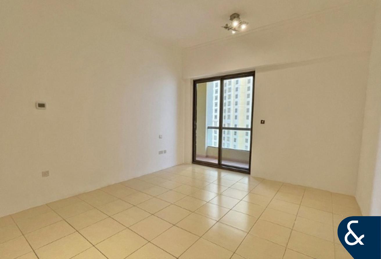 Unfurnished | 4 Bedrooms | Vacant | 3 Baths photo 11