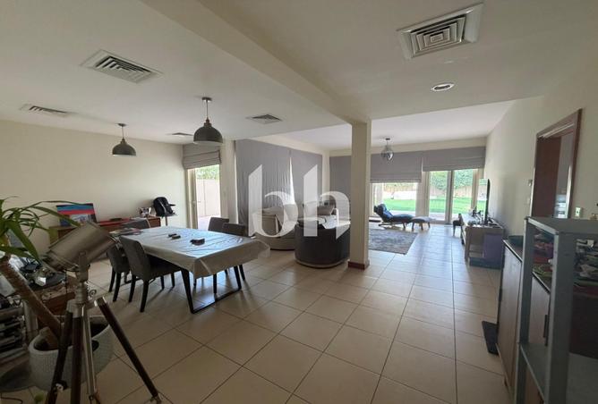 62857232 - Property Image 3