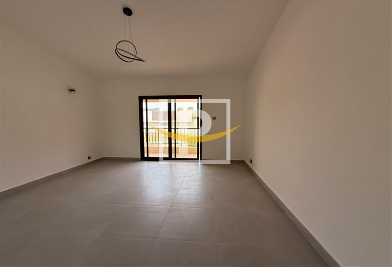 Fully Renovated | Bright 4BR Villa | Near Parks photo 14