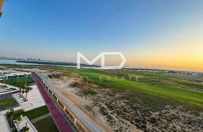 Apartment - 2 - 4 for rent in Views F - Yas Golf Collection - Yas Island - Abu Dhabi