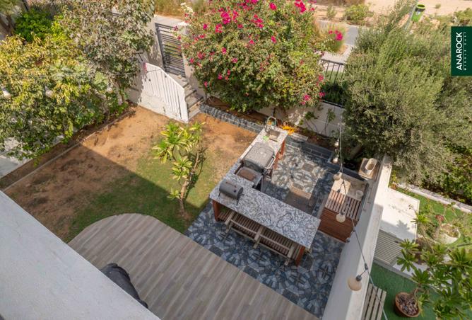 141461325 - Property Image 2