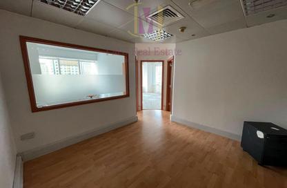 Office Space - Studio - 1 Bathroom for rent in Al Moosa Tower 2 - Al Moosa Towers - Sheikh Zayed Road - Dubai