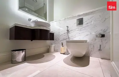 Hotel  and  Hotel Apartment - 1 Bedroom - 2 Bathrooms for sale in Kempinski BLVD - Downtown Dubai - Dubai