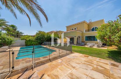 Villa - 4 Bedrooms - 4 Bathrooms for rent in District 4 - Jumeirah Park - Dubai Villa - 4 Bedrooms - 4 Bathrooms for rent in District 4 - Jumeirah Park - Dubai
