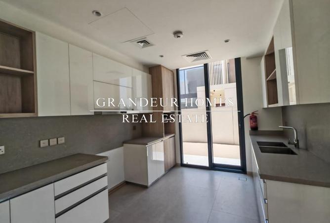 135143379 - Property Image 2