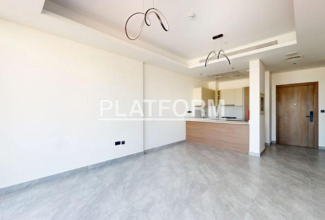 Large Layout | Well Maintained | Ready to Move In