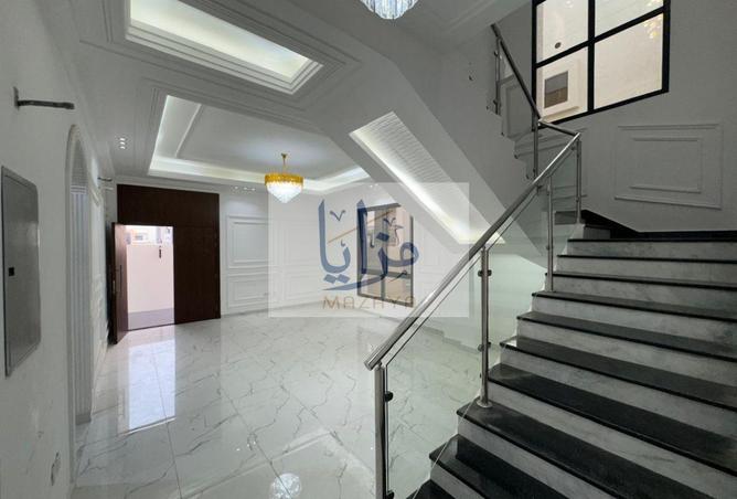 72728093 - صورة العقار 3