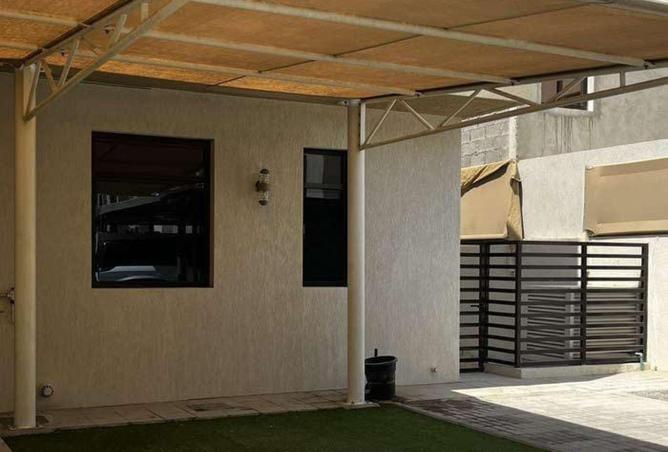 70277663 - Property Image 2