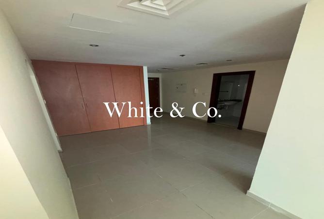 63280369 - Property Image 3