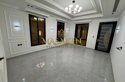 Villa - 6 - 7+ for sale in Al Zaheya Gardens - Al Zahya - Ajman