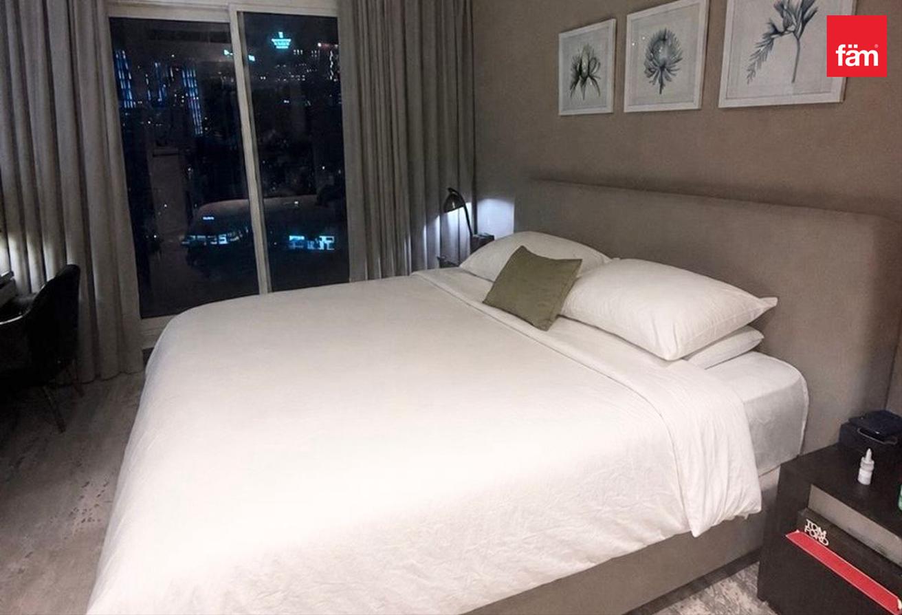 Cozy Studio | Fully Furnished | Canal View photo 4
