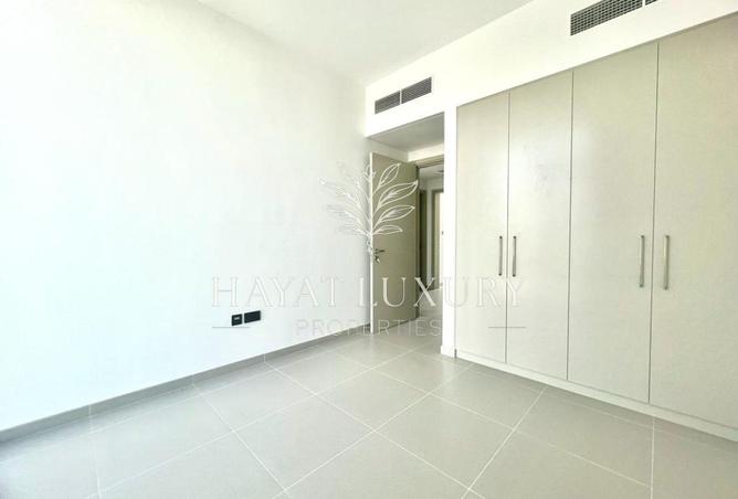 87892308 - صورة العقار 2