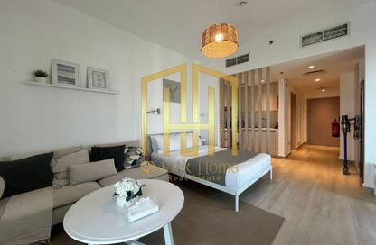 Apartment - Studio - 1 Bathroom for rent in Waters Edge - Yas Island - Abu Dhabi