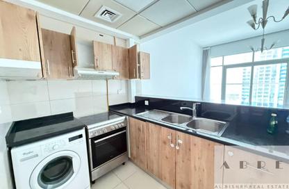 Apartment - 2 - 4 for rent in Continental Tower - Dubai Marina - Dubai