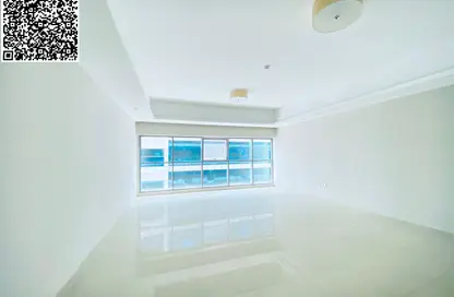 Apartment - 3 Bedrooms - 4 Bathrooms for sale in Gulfa Towers - Al Rashidiya 1 - Al Rashidiya - Ajman