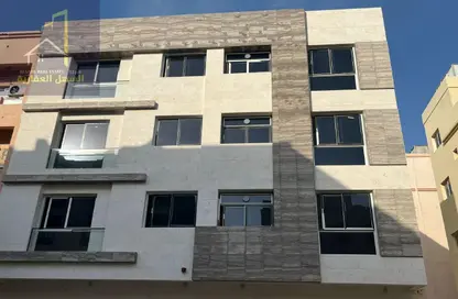 عمارة بالكامل - استوديو - 6 حمامات للبيع في مبنى مويلح - مويلح - الشارقة