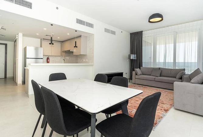 الطابق الخامس والعشرون | إطلالة مذهلة | مفروشة بالكامل