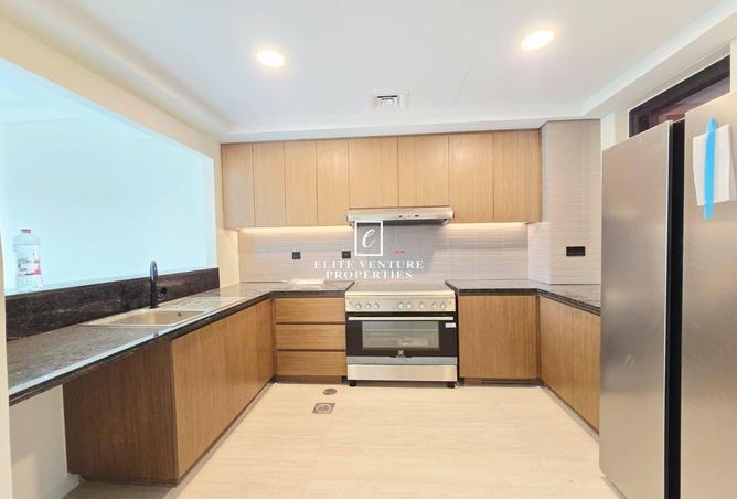 126111177 - Property Image 3