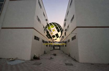 Labor Camp - Studio - 7+ Bathrooms for rent in Al Hayl - Fujairah